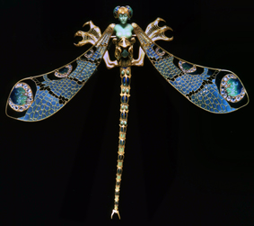 Enamelled-gold-Dragonfly-brooch 